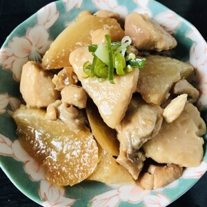 ボリュームおかず☆鶏肉と里芋の煮物